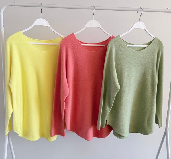 Peura Collection neulepaita, eri v&auml;rej&auml;